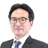 上原 英二
